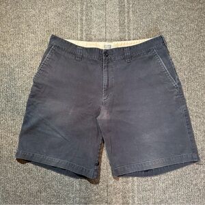 Denver Hayes Men’s Short Size 34, In good condition.